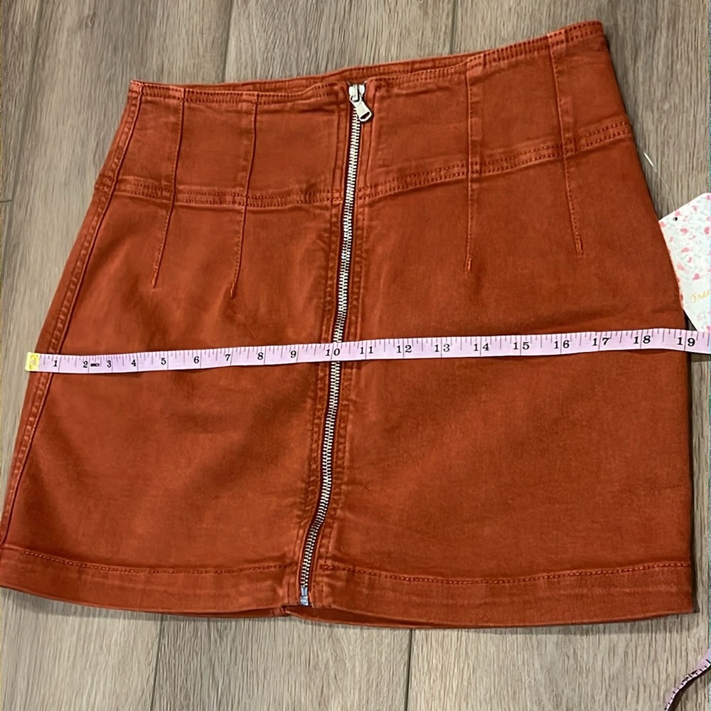 NWT Free People Virgo Jean Mini Skirt Primrose Waist 29 Zipper Front Boho - Picture 12 of 16